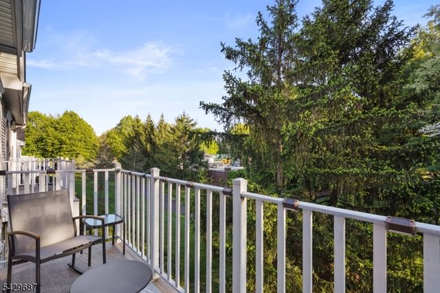 6 AMETHYST WAY, Franklin Twp., NJ 08823