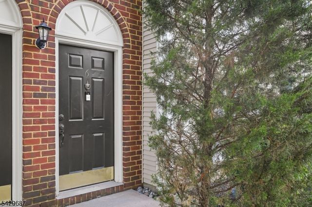 6 AMETHYST WAY, Franklin Twp., NJ 08823