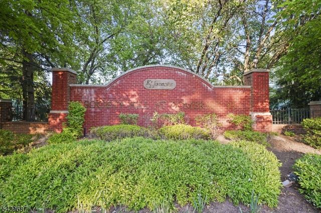 6 AMETHYST WAY, Franklin Twp., NJ 08823