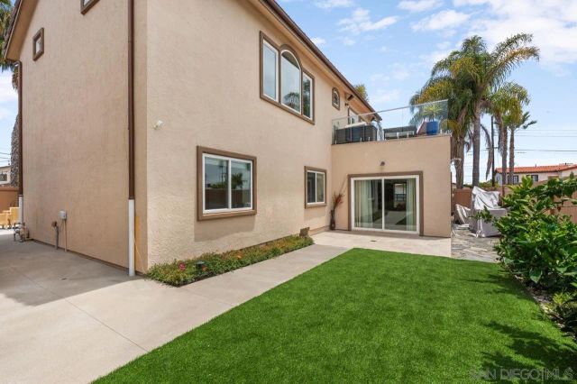 3776 Mactibby, San Diego, CA 92117