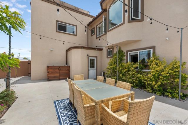3776 Mactibby, San Diego, CA 92117