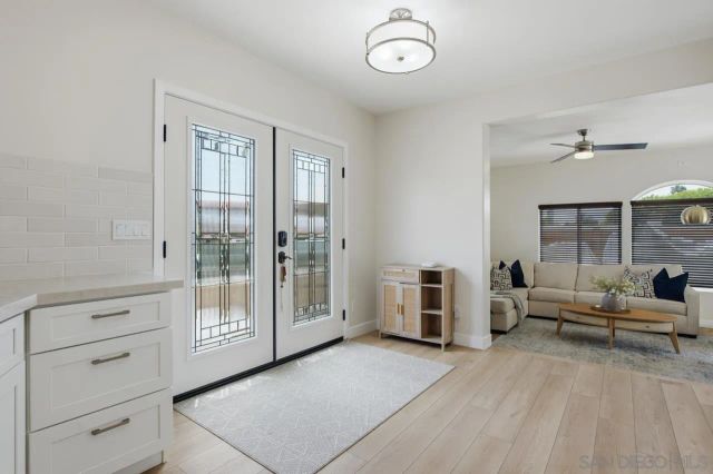 3776 Mactibby, San Diego, CA 92117