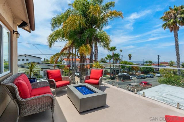 3776 Mactibby, San Diego, CA 92117