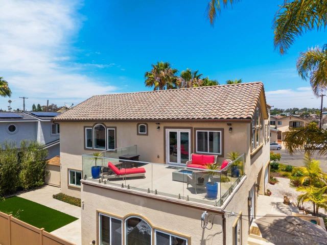 3776 Mactibby, San Diego, CA 92117