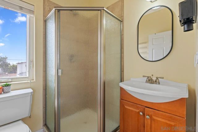 3776 Mactibby, San Diego, CA 92117