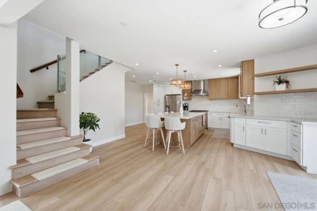3776 Mactibby, San Diego, CA 92117
