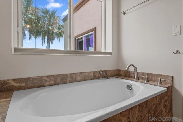 3776 Mactibby, San Diego, CA 92117