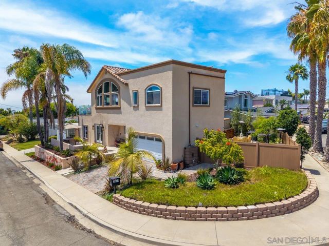 3776 Mactibby, San Diego, CA 92117