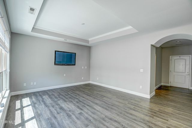 1434 Hatterdale Farm Road, Blountville, TN 37617