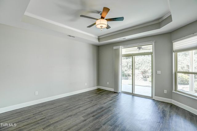 1434 Hatterdale Farm Road, Blountville, TN 37617