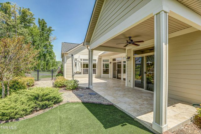 1434 Hatterdale Farm Road, Blountville, TN 37617