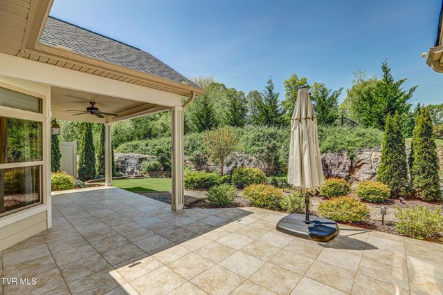 1434 Hatterdale Farm Road, Blountville, TN 37617