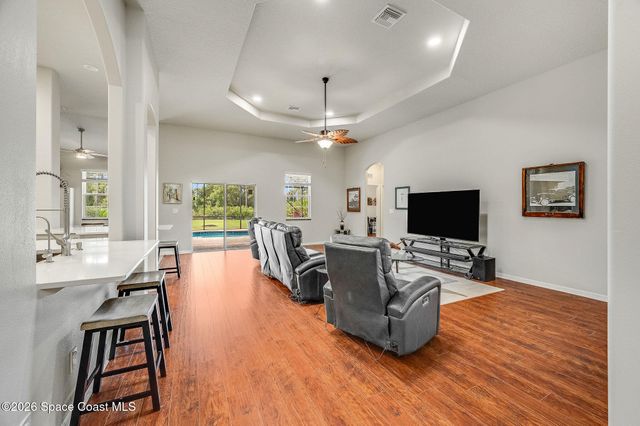 4239 Gardenwood Circle, Grant, FL 32949