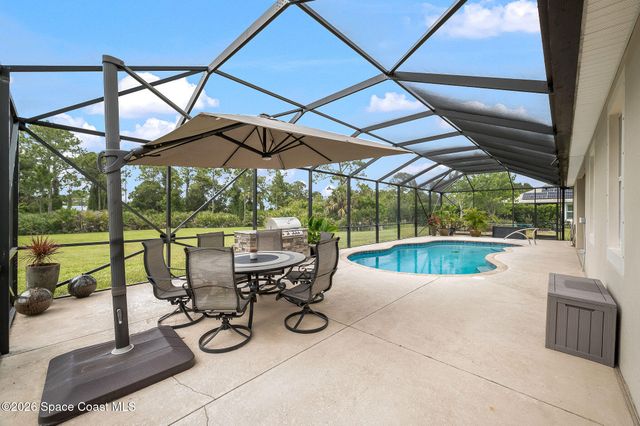 4239 Gardenwood Circle, Grant, FL 32949
