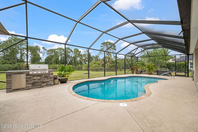 4239 Gardenwood Circle, Grant, FL 32949