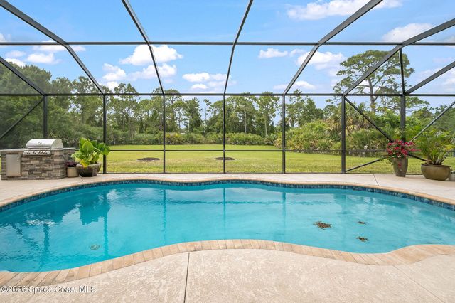 4239 Gardenwood Circle, Grant, FL 32949