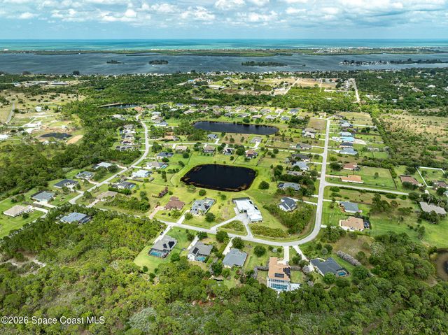4239 Gardenwood Circle, Grant, FL 32949