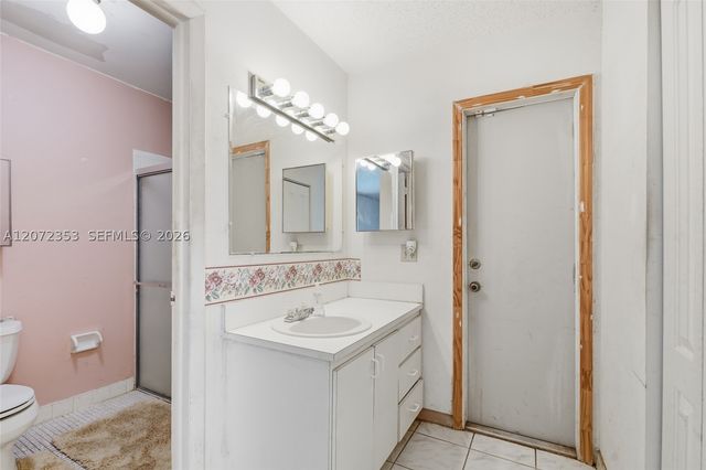 16604 SW 104th Ct, Miami, FL 33157