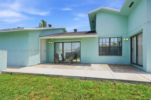 16604 SW 104th Ct, Miami, FL 33157