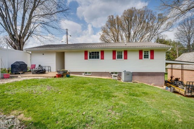 1224 East Mckinney Avenue, Rogersville, TN 37857