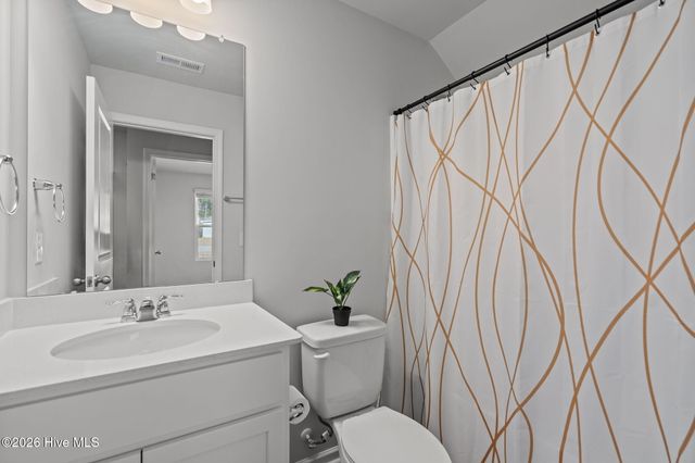 1427 New Sun Drive SE, Bolivia, NC 28422