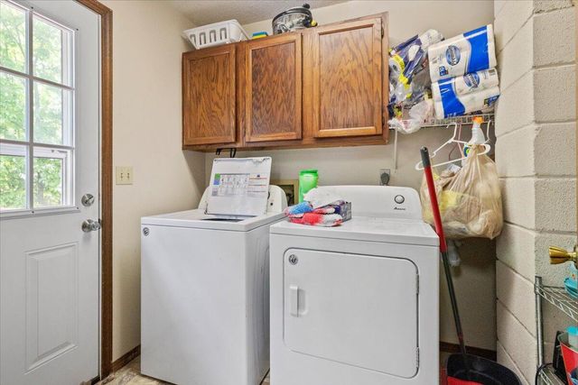 16888 Mo. Highway 19, Alton, MO 65606