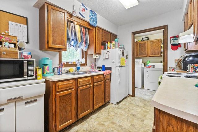 16888 Mo. Highway 19, Alton, MO 65606