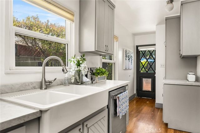 3461 Gardenia Avenue, Long Beach, CA 90807
