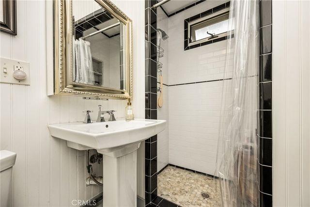 3461 Gardenia Avenue, Long Beach, CA 90807