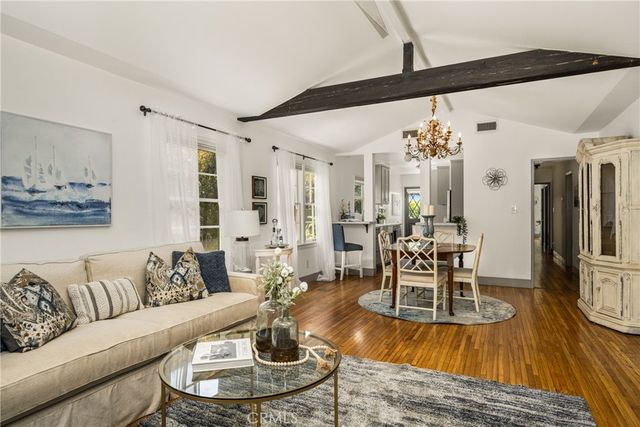 3461 Gardenia Avenue, Long Beach, CA 90807