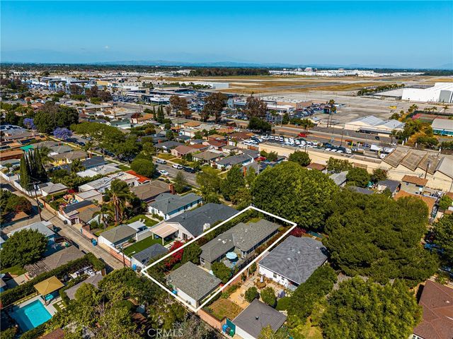3461 Gardenia Avenue, Long Beach, CA 90807