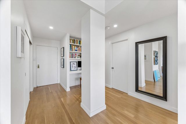 5000 Montrose Boulevard 6B, Houston, TX 77006