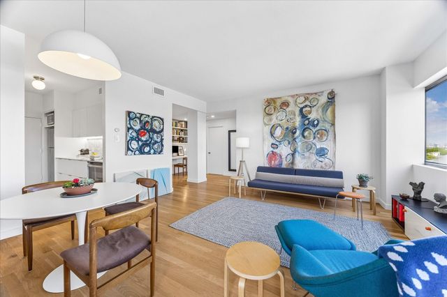 5000 Montrose Boulevard 6B, Houston, TX 77006