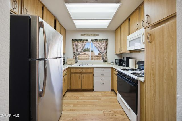 37140 Marye Margo Circle, Palmdale, CA 93550