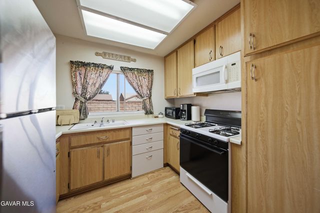 37140 Marye Margo Circle, Palmdale, CA 93550