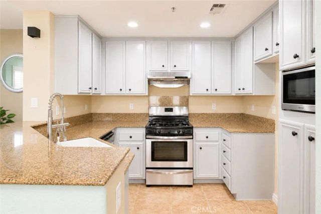 3121 Ball Road, Anaheim, CA 92804
