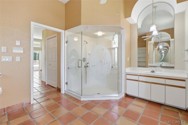 9401 Merriweather Drive, Weeki Wachee, FL 34613