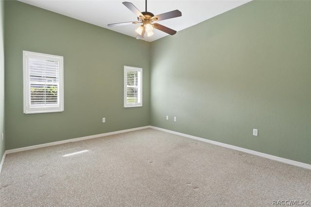 9401 Merriweather Drive, Weeki Wachee, FL 34613
