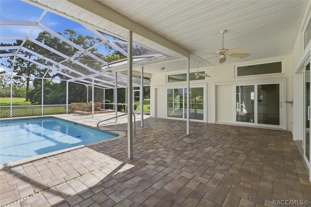9401 Merriweather Drive, Weeki Wachee, FL 34613