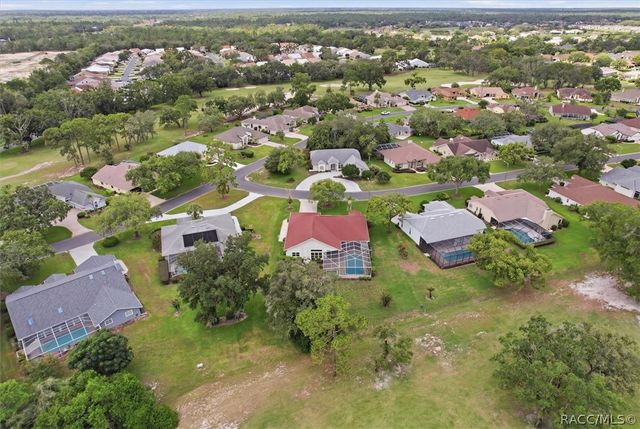 9401 Merriweather Drive, Weeki Wachee, FL 34613