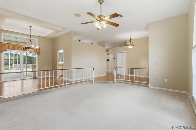 9401 Merriweather Drive, Weeki Wachee, FL 34613