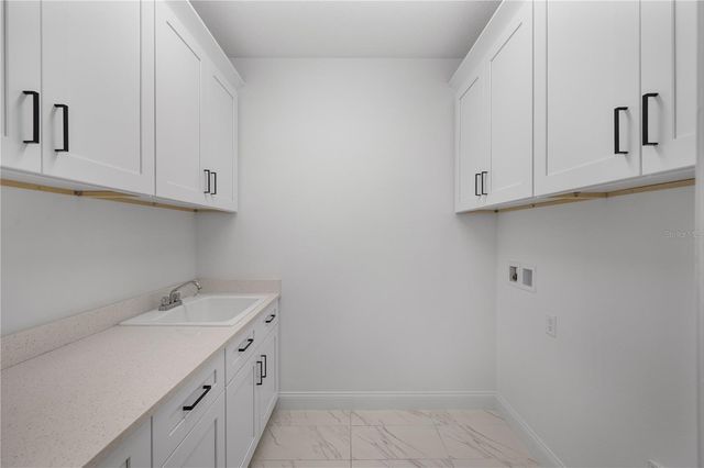 2403 DERBYSHIRE AVENUE, Lakeland, FL 33803