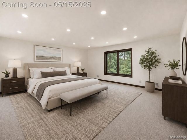 985 James K Boulevard, Pontiac, MI 48341