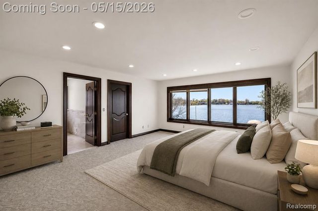 985 James K Boulevard, Pontiac, MI 48341