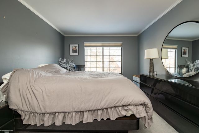 314 Meadow Bridge Drive, Rochester Hills, MI 48307