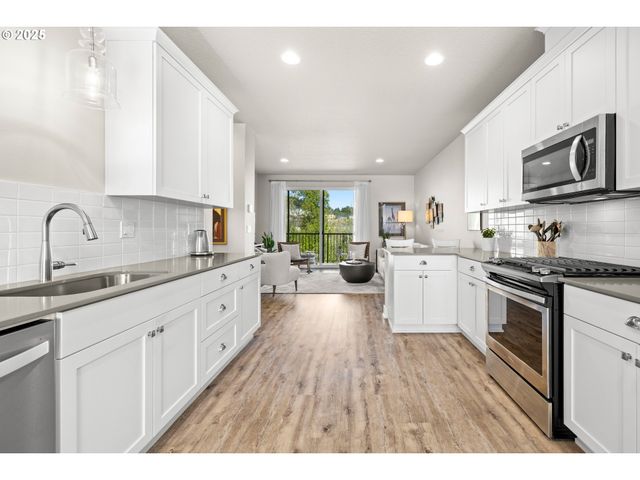 12524 Sw 171ST Ter, Beaverton, OR 97007