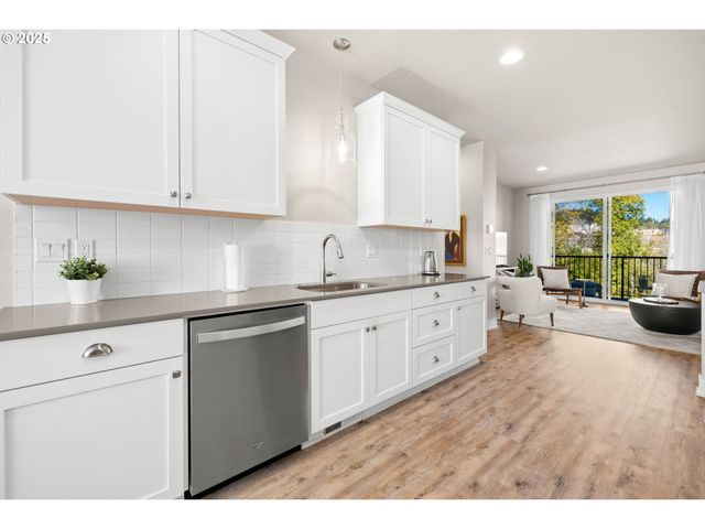 12524 Sw 171ST Ter, Beaverton, OR 97007