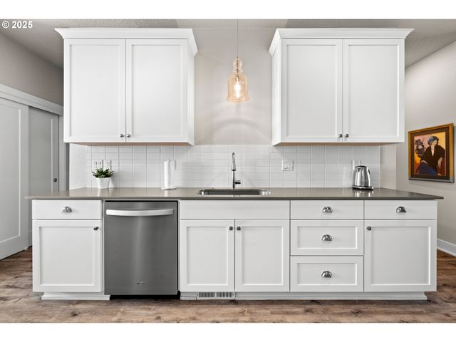 12524 Sw 171ST Ter, Beaverton, OR 97007