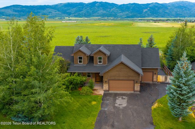 8180 CUTTHROAT Lane, Victor, ID 83455