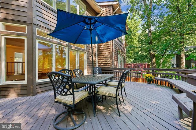 5904 VALERIAN LN, Rockville, MD 20852